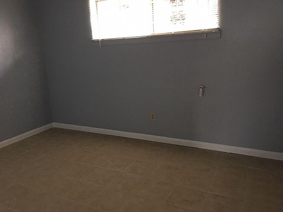 4th image of 4118 Pickfair St #C