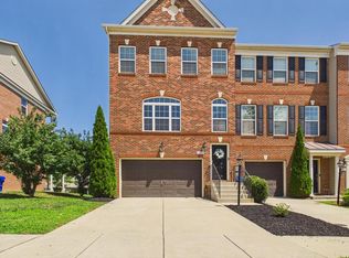 11482 Stockport Pl, White Plains, MD 20695