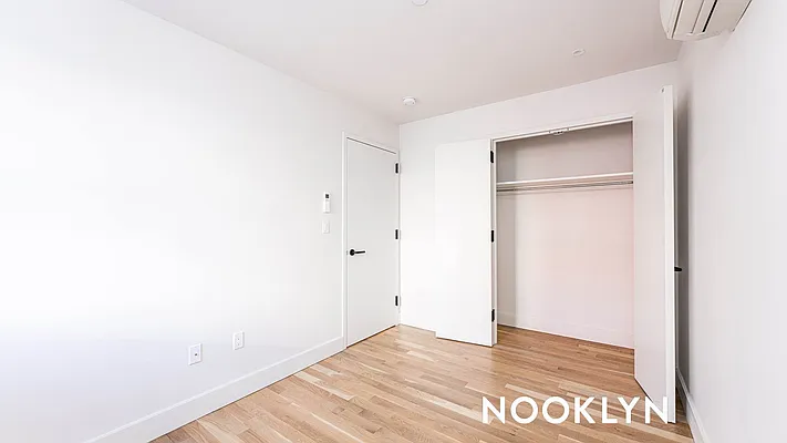 Rented by Nooklyn NYC LLC | media 62