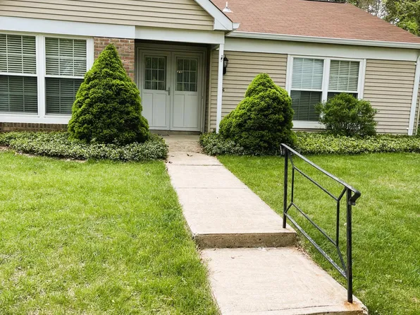 766B Liverpool Circle, Manchester, NJ 08759