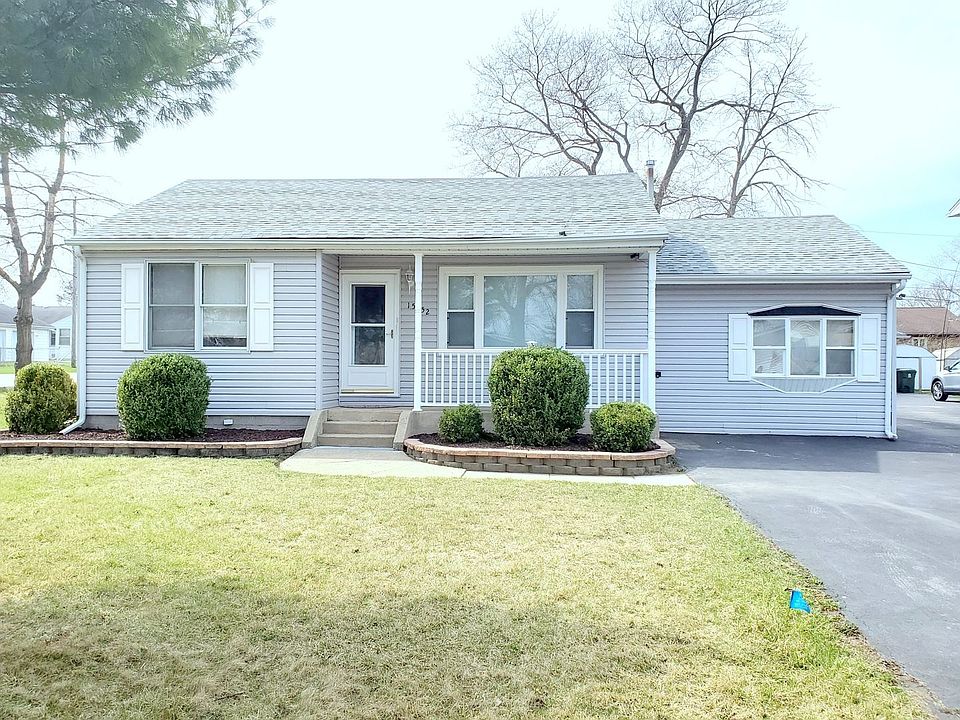 1st image of 15952 Latrobe Ave