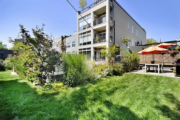 Sold by Corcoran | media 23