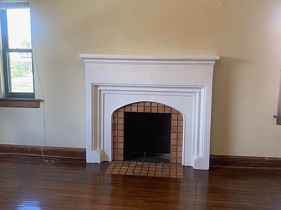 4th image of 1318 Virginia Ave APT C