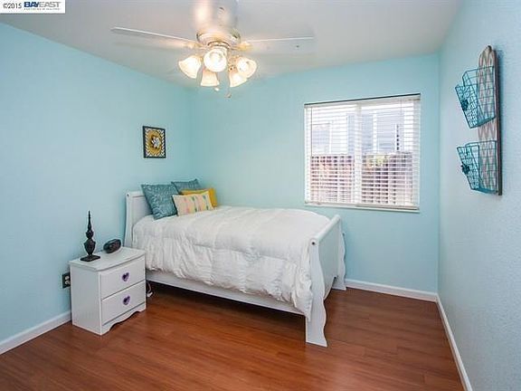 3rd image of 4667 Pheasant Ct