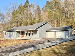 4057 Jobs Run Rd, Jersey Shore, PA 17740