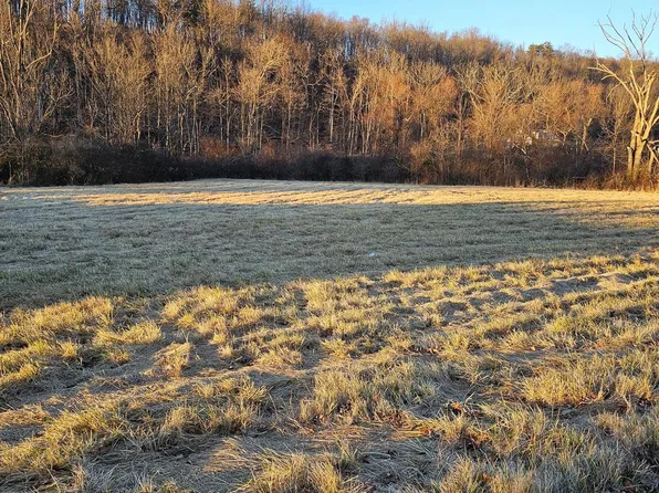 599 Summit Rd, Mc Clure, PA 17841