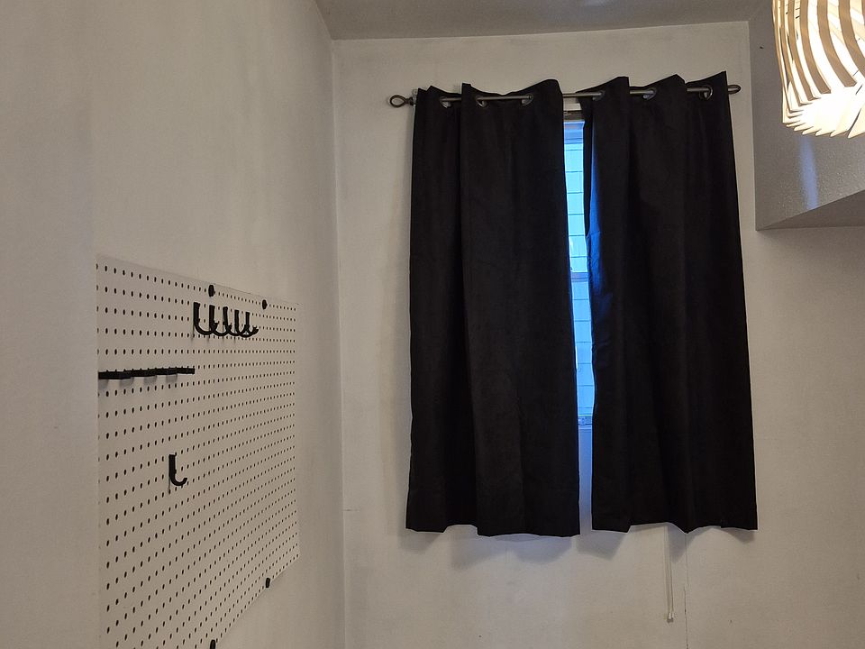 1st image of 3537 W 3rd Ave