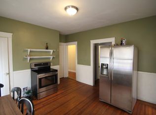 154 Oakland Ave #3, Providence, RI 02908
