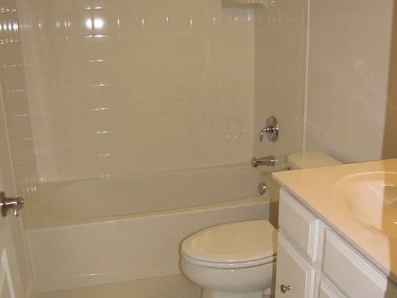 4th image of 6039 Camerons Ferry Dr