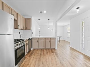 5613 Pine Gate Dr, College Park, GA 30349
