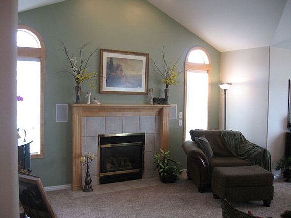 3rd image of 3605 Hickory Ct