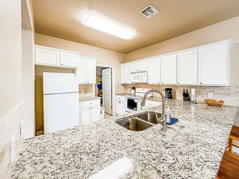151 Chapel Hill Cir — Photo 15