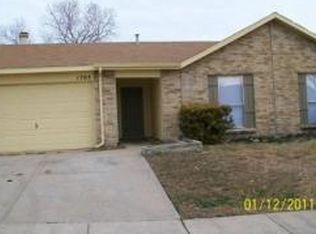 1703 Granada Dr, Arlington, TX 76014