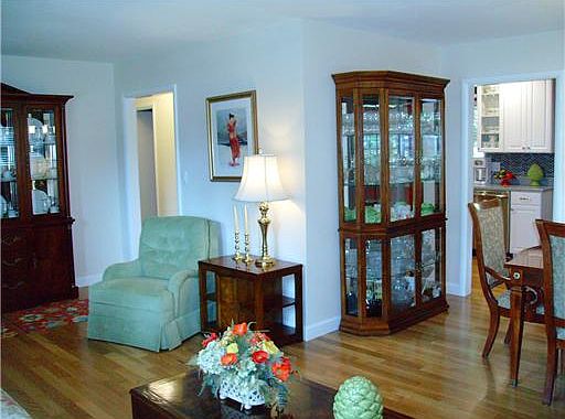 5th image of 2308 Claridge Cir