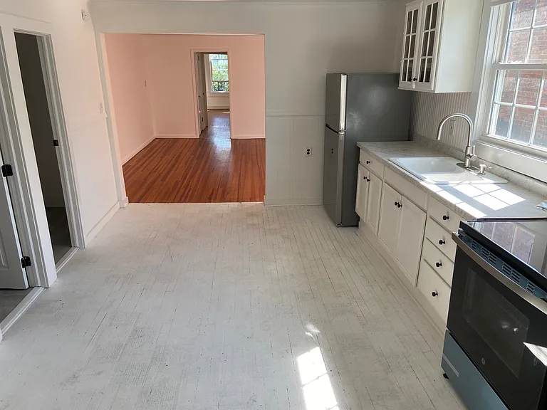 227 Warren St #2 — Photo 6