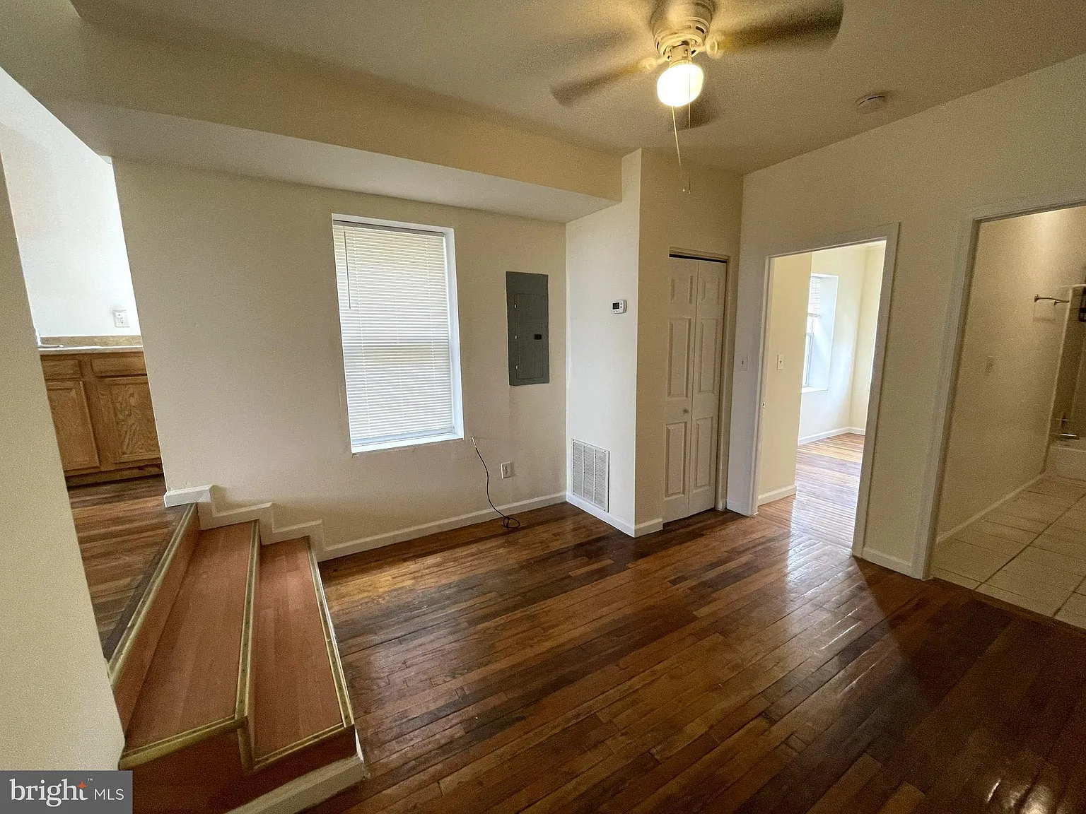 1 bed, 1.0 bath, $950 — Photo 4