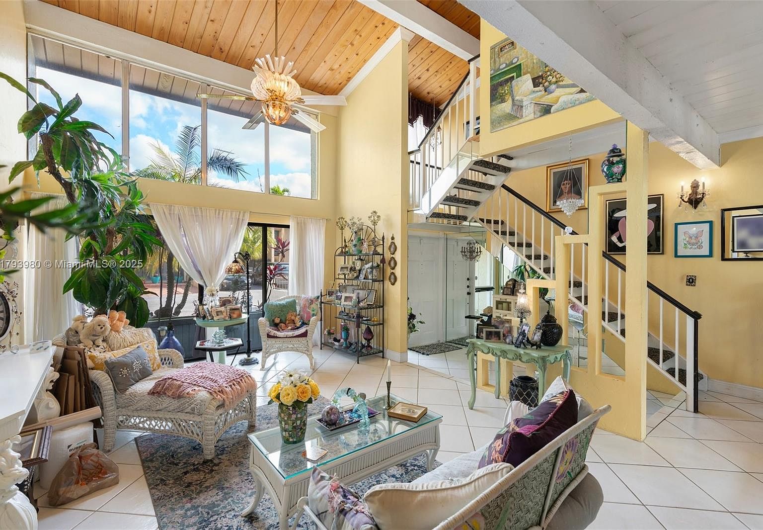 741 E Coco Plum Cir APT 8