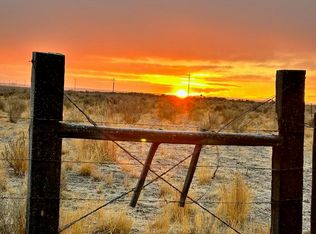 89048 W Campbell Ln, Christmas Valley, OR 97641