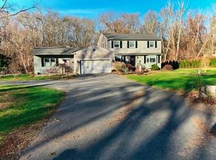 10 American Legion Hwy, Westport, MA 02790