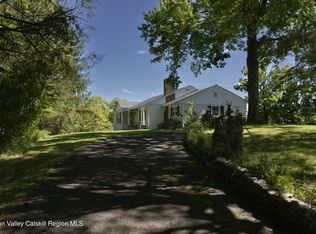 310 Old Plank Rd, Pine Bush, NY 12566