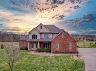 3861 Blackford Rd E, Mount Vernon, IN 47620