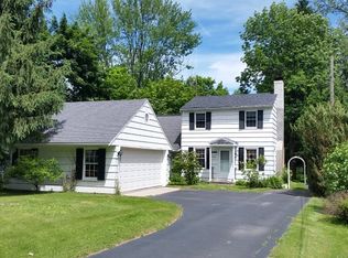 5912 Oakridge Rd, Auburn, NY 13021