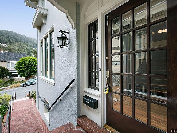 4th image of 1673 8th Ave