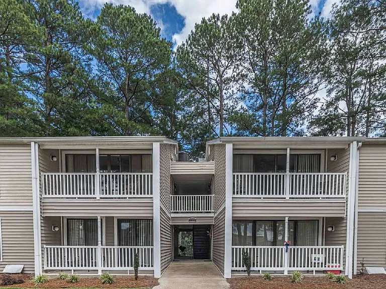 103 E Lockhaven Dr #G — Photo 24