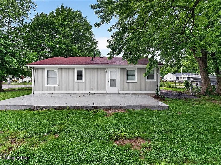 4600 Shasta Trl — Photo 2
