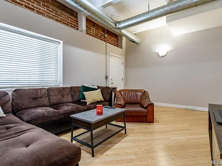 71 Galapago St — Photo 4