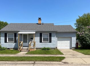 23860 Tuscany Ave, Eastpointe, MI 48021