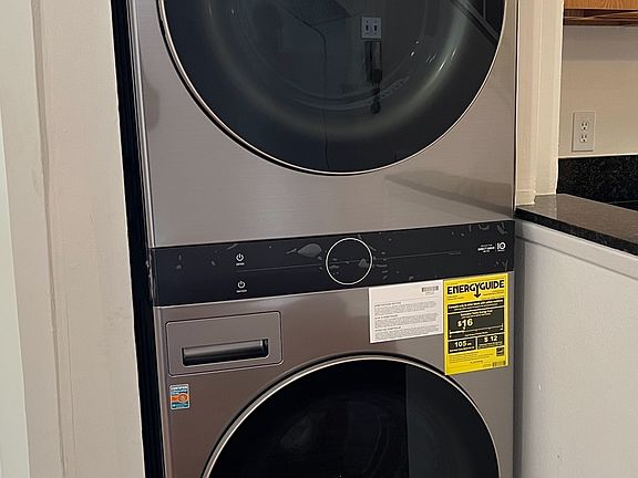 2nd image of 1244 Stanley Ave #2B
