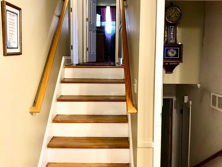 1599 Idlehour Dr — Photo 29