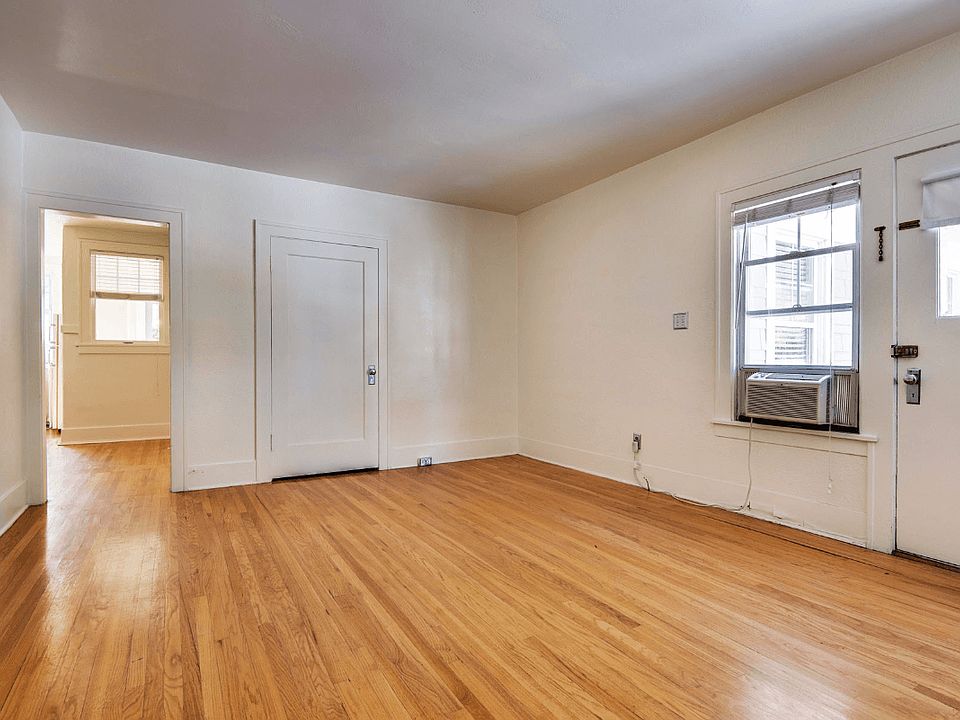 2nd image of 1108 N 9th St #3585282