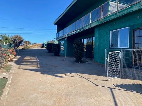 2nd image of 42 Kamiloloa Pl