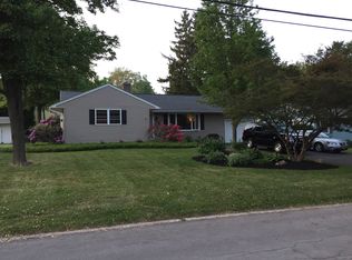 23 Brookdale Rd, Brockport, NY 14420