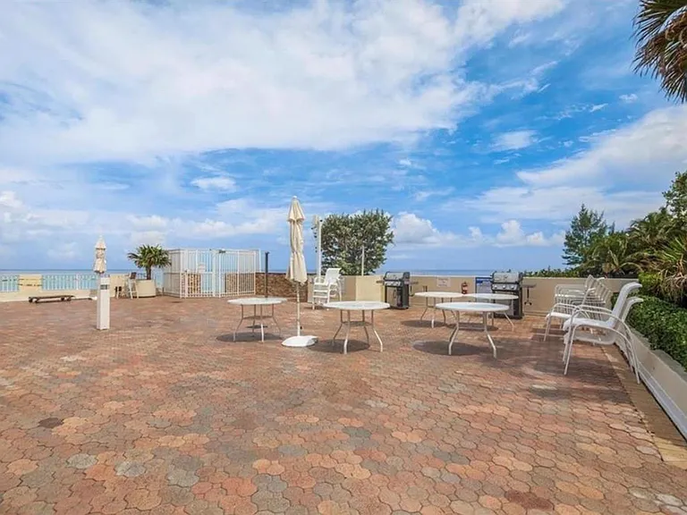 3180 S Ocean Dr #517 — Photo 25