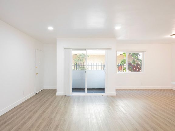 4th image of 1235 N Ogden Dr #6