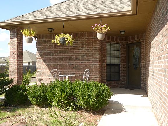 2nd image of 2241 NW 157th St