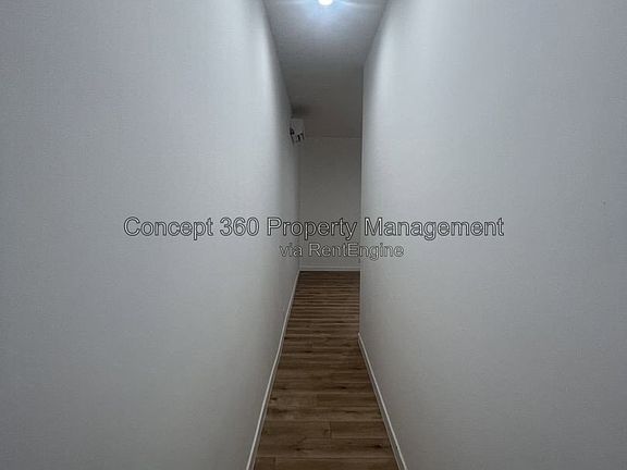 2nd image of 5512 Long Beach Blvd #B