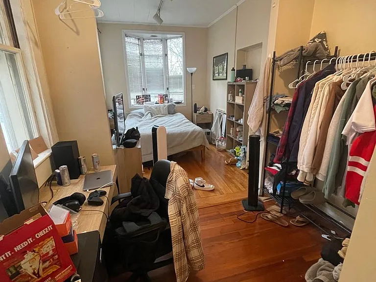 12A Euston St #1 — Photo 5