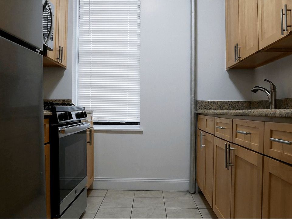 1st image of 1061 Saint Nicholas Ave APT 24