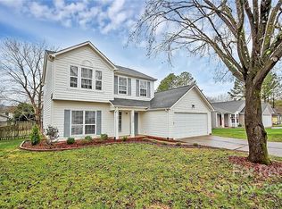 12238 Landing Green Dr, Charlotte, NC 28277