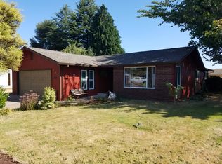 848 NE 26th St, McMinnville, OR 97128