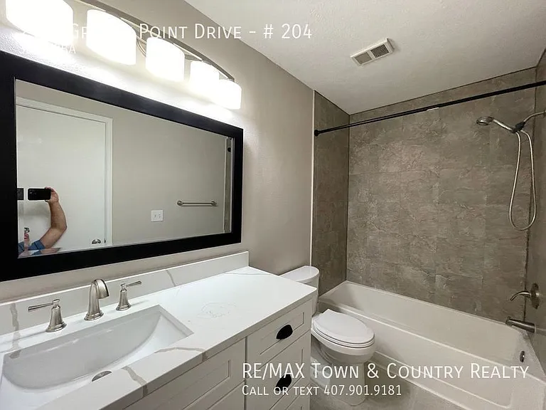 2520 Grassy Point Dr #204 — Photo 10