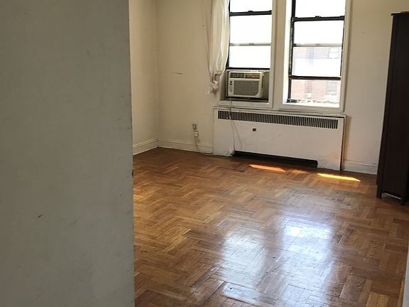 2nd image of 55 Linden Blvd APT 4B