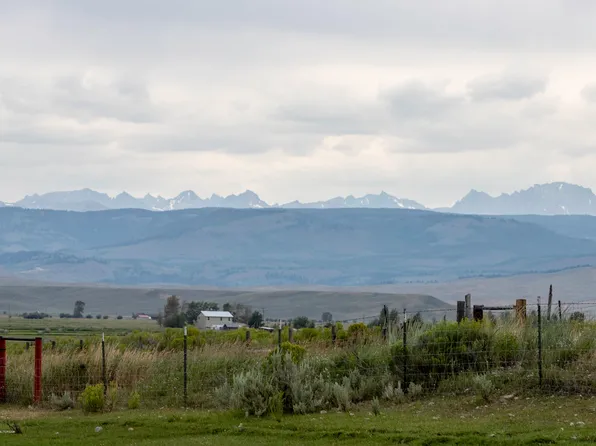 80 Looney Ln, Pinedale, WY 82941