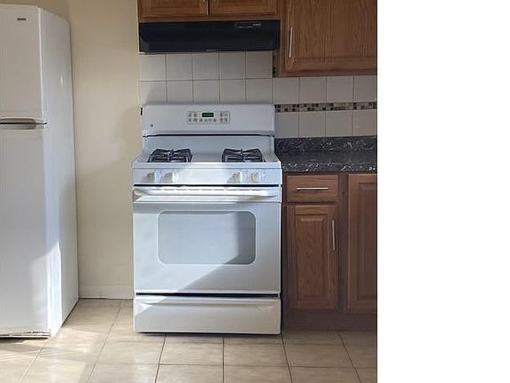 3rd image of 2937 Beach Channel Dr Floor 2