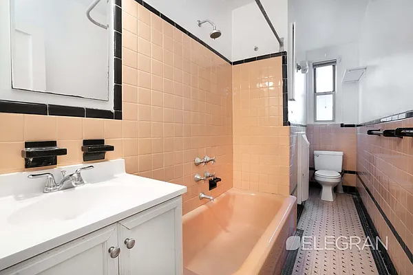 Rented by (Legacy) Elegran | media 14