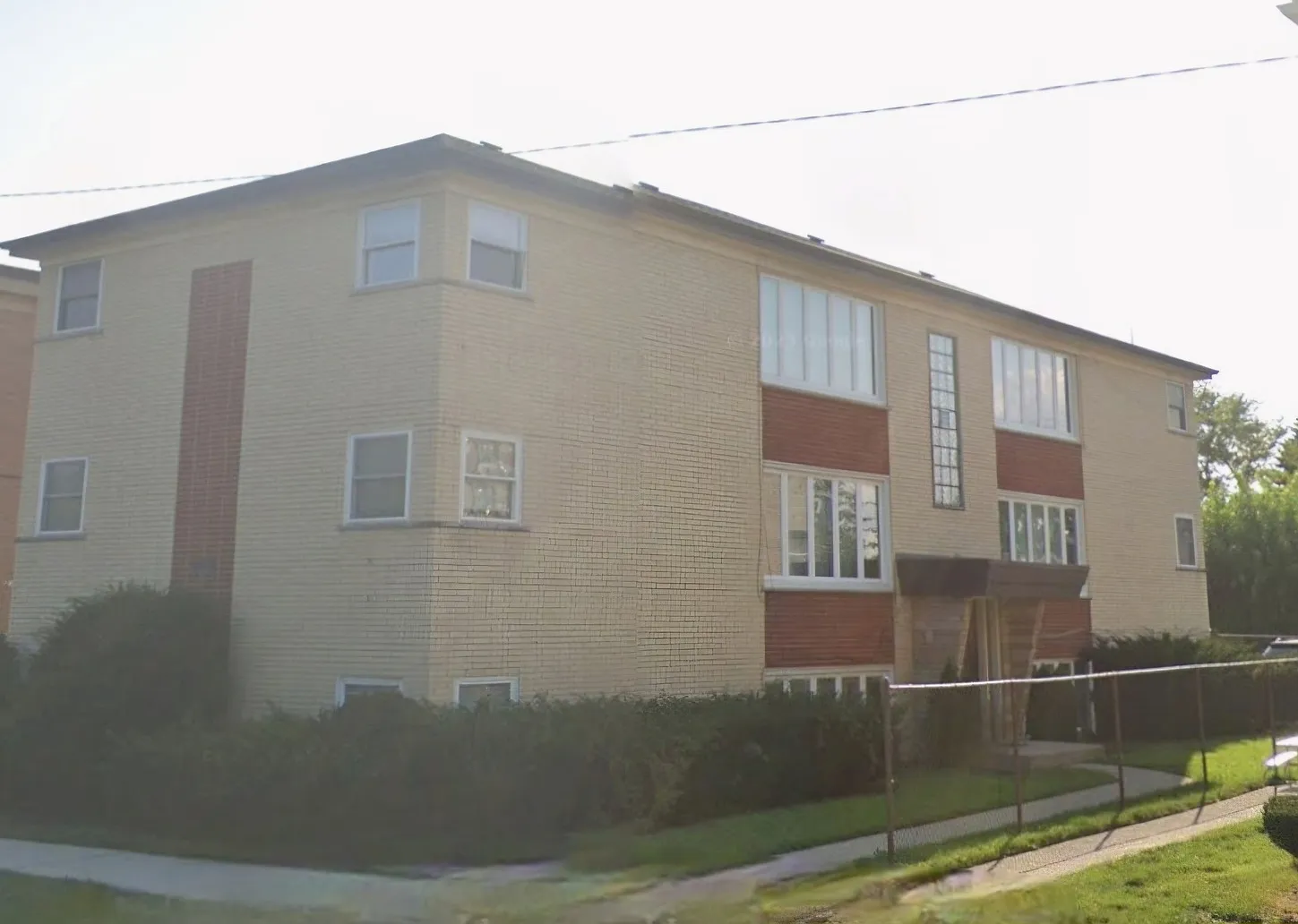2 bed, 700 sqft, $1,700 — Photo 1